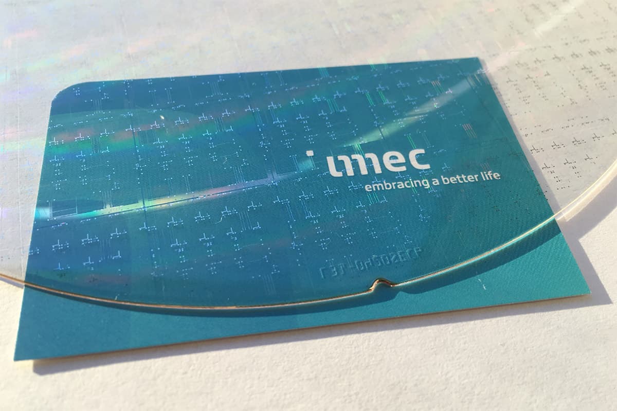 200mm-quartz 200-mm quartz wafer with imec flat-optics pattern and logo
