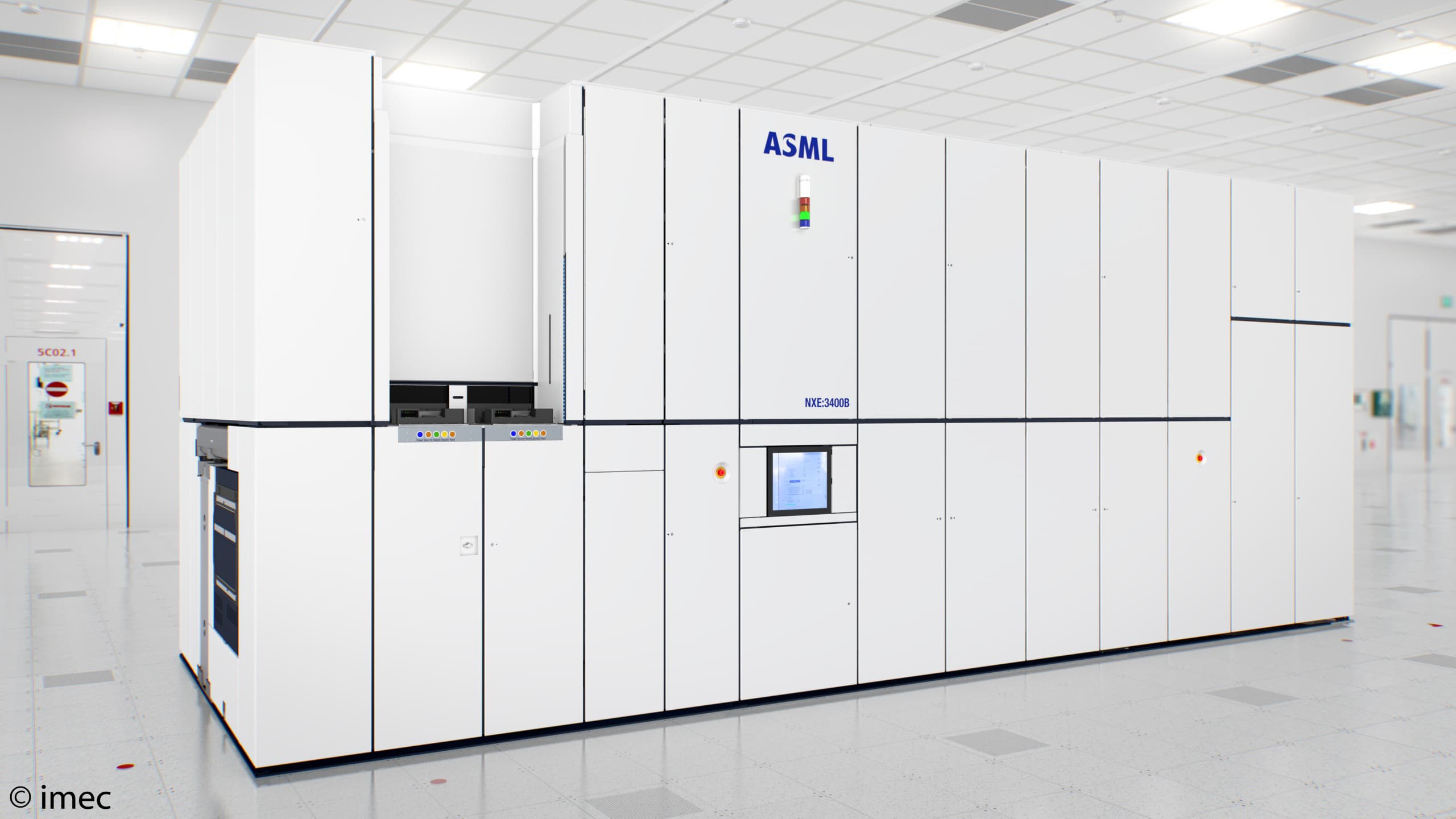 445138853855180ccb2d_o_1 ASML NXE:3400B EUV lithography machine in a cleanroom