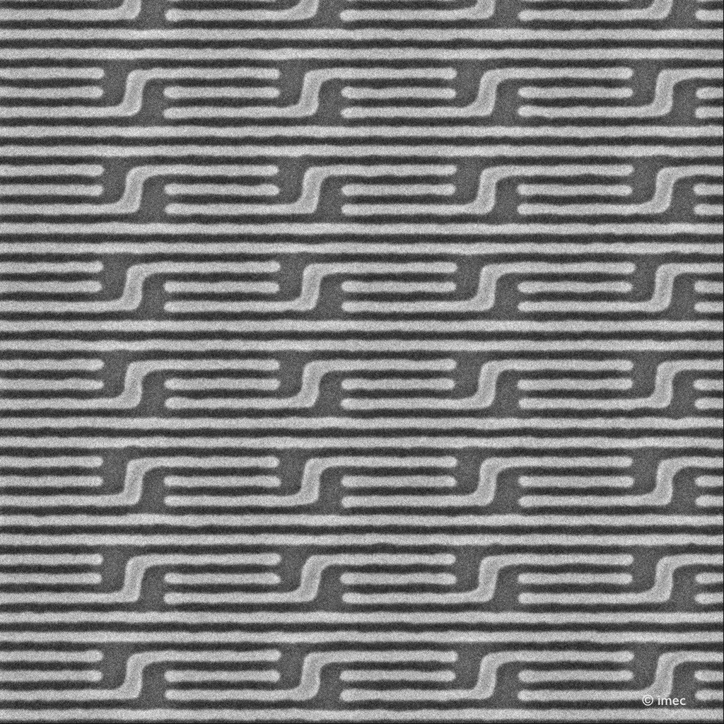 Microscopic semiconductor pattern with parallel lines Microscopic semiconductor pattern of repeating parallel lines and bent connections