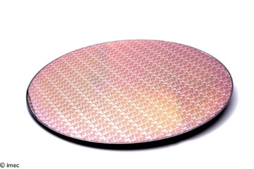 Imec%20nano-antenna Wafer with a nano-antenna array for optical beamforming