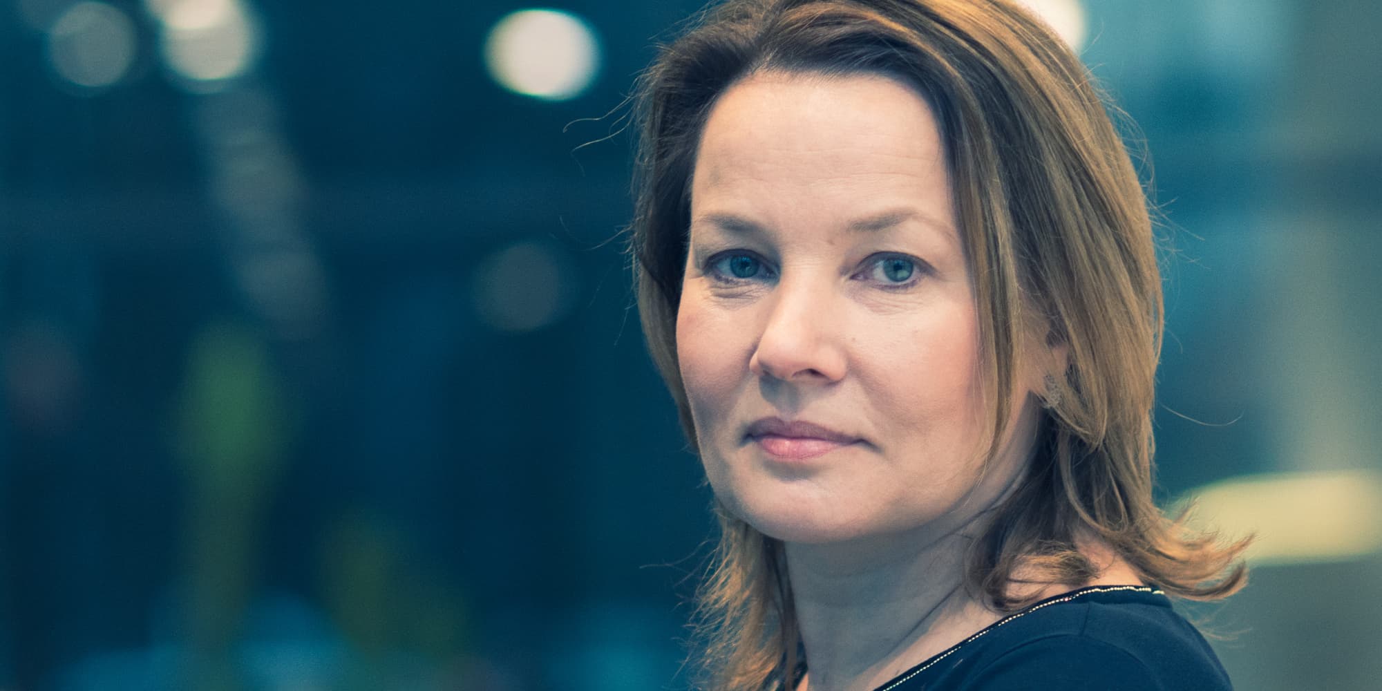 imec-magazine-c-01-an-steegen_1 Portrait of An Steegen against a softly blurred background