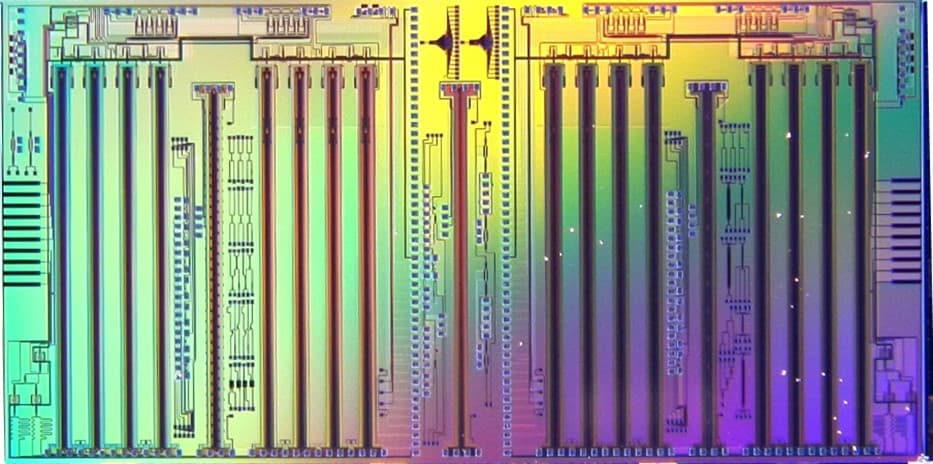 MicrosoftTeams-image%20%281%29 Silicon photonic transmitter and receiver test structures on a chip wafer