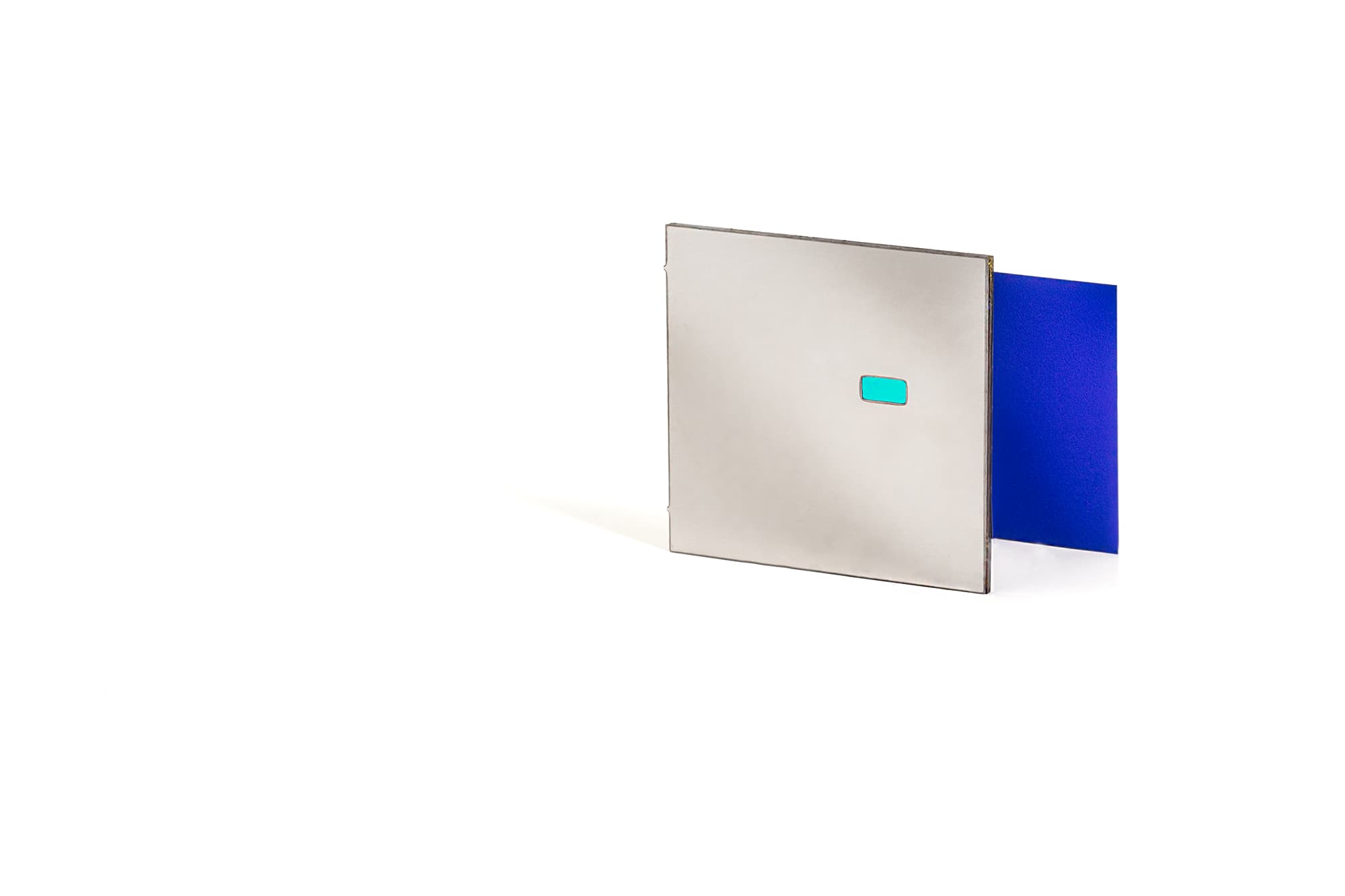 Perovskite-Silicon_1 Perovskite-silicon tandem solar cell on a white background