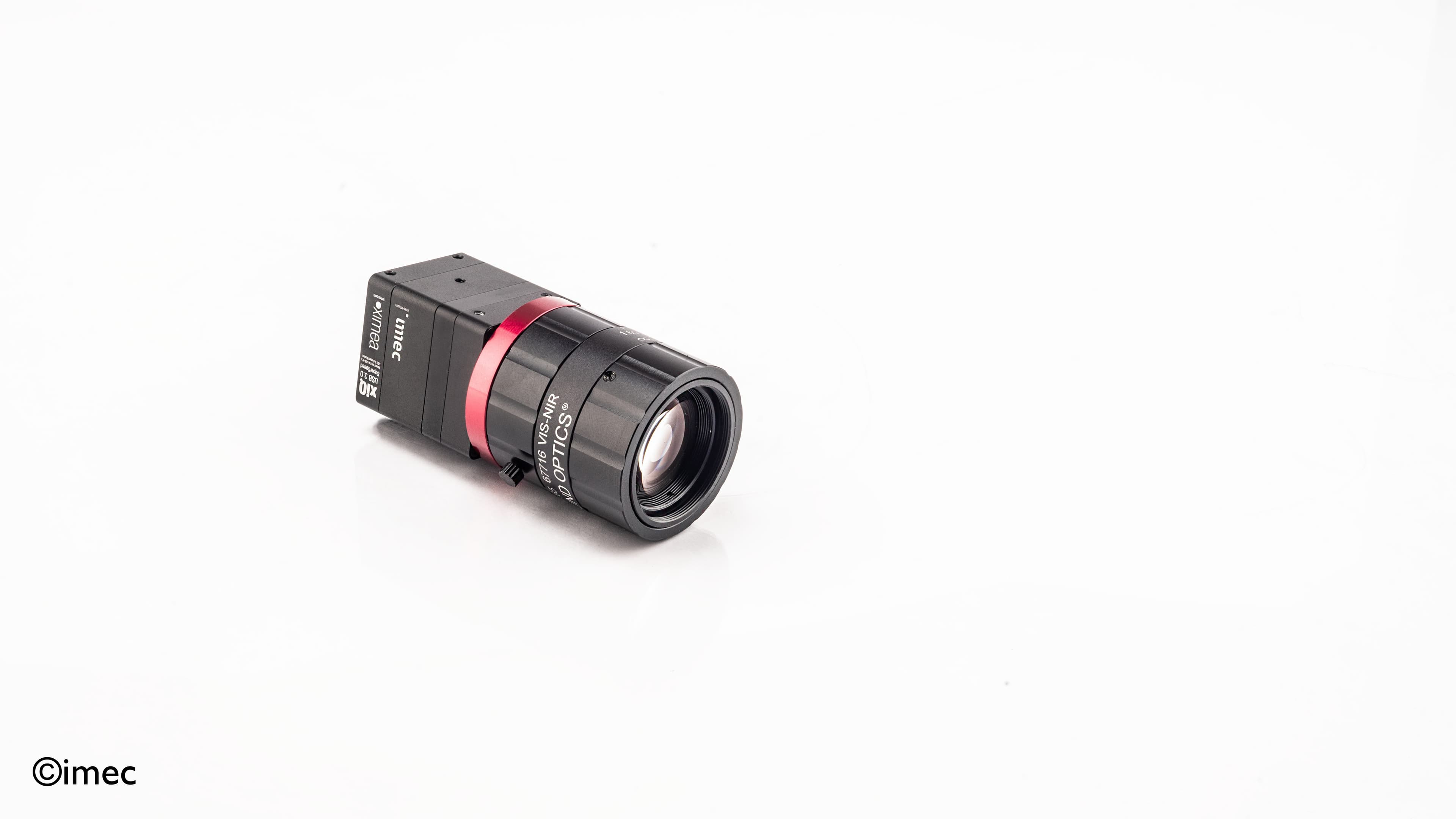 xiSpec2%20Snapshot%20camera XIMEA xiSpec2 Snapshot industrial camera with lens on a white background